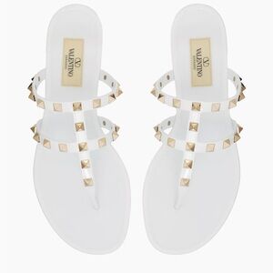 Valentino Rockstud Flat Rubber Sandals | White | 38